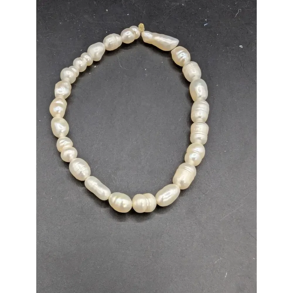 Vintage Genuine Freshwater Rice Pear Necklace & Stretch Bracelet Set 24